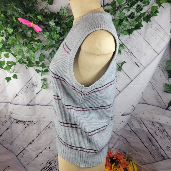 Cooper - Picture 6 of 10